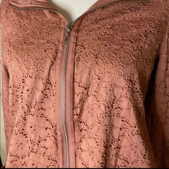 Denim & Company Lace Jacket - Picture 3 of 7